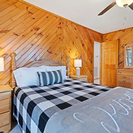 Maggie Valley Cabin With Beautiful Mountain Views, Hottub, Pet Friendly, Gameroom, Fireplace Extérieur photo