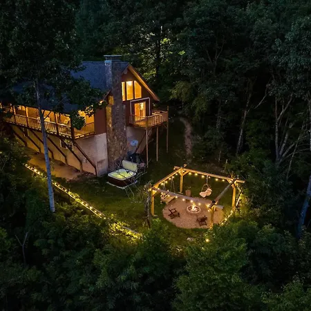 Maggie Valley Cabin With Beautiful Mountain Views, Hottub, Pet Friendly, Gameroom, Fireplace Extérieur photo